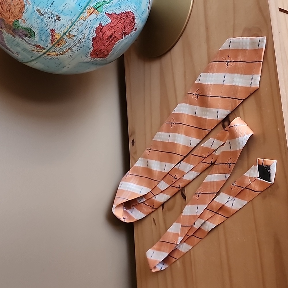 Burberry Classic Cut silk tie orange white